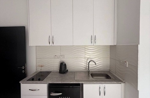 Yenisehir Apartment | Cozy Getaway in Central Lefkoşa