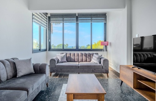 Kyrenia Apartment | Cozy Sea View Retreat 1 min to Beach in Kyrenia