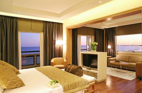 Agios Athanasios Hotel | Crowne Plaza Limassol by IHG