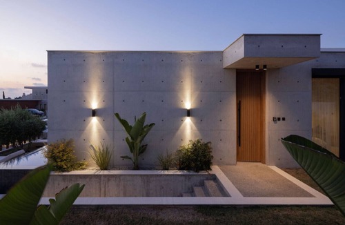 Chlorakas House | Designer Bungalow with Private Infinity Pool in Paphos