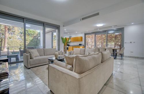 Paphos Villa | DownTown Villa 2