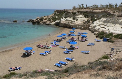 Kapparis Villa | Fabulous 4 Bed Villa,Big Pool,WIFI, table tennis, 2mins walk to beach