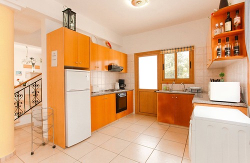 Argaka Villa | Family Villa Hera in Argaka, Cyprus: Sea Views, A/C, WiFi
