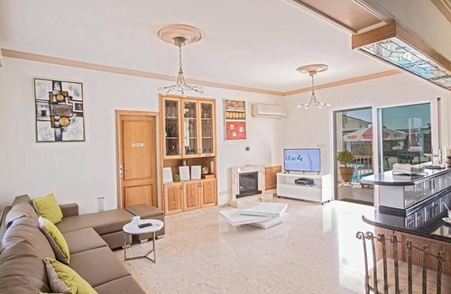 Paralimni House | Family villa in Paralimni with spectacular views