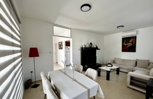 Karavas House | Flat w Garden 5 min to Coast in Kyrenia
