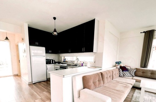 Esentepe Apartment | Flat with Roof Terrace and Sea View in Kyrenia
