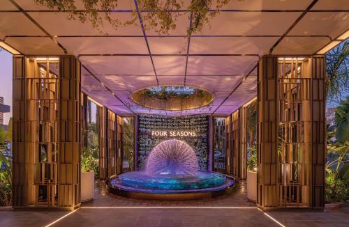 Agios Tychon Hotel | Four Seasons Hotel