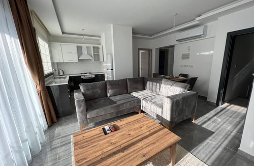 Kyrenia Apartment | Girne'nin Kalbinde Evinizin Konforu
