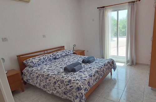Latchi Apartment | Ground Floor 2-bedroom apartment in delightful Polis Chrysochous with AC