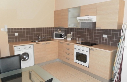 Pyla Apartment | Ground floor with garden, luxury apartment, sleeps 4, tennis courts, wifi. A/C