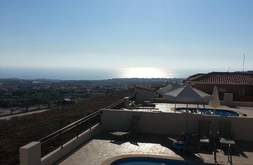 Emba House | Holiday house in Tremithousa with a pool