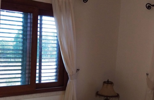 Bogaz Villa | Holiday villa for Rent in North Cyprus, large communal pool, Sea and Sand!