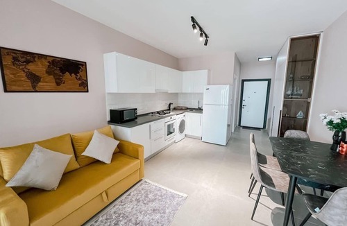 Trikomo Apartment | Impeccable 1-Bed Apartment in Caesar Resort
