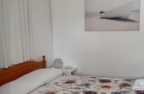 Livadia House | Independent Bedroom with private wc+shower