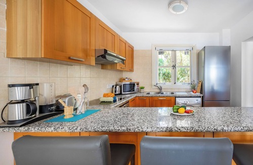 Aphrodite Hills House | J1 Holiday House Adjacent to Aphrodite Hills - Sea View