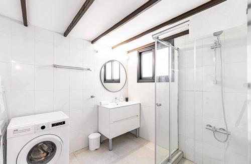 Peyia Town Villa | Kamara Boutique Guest Houses - STAVLI by Ezoria Villas