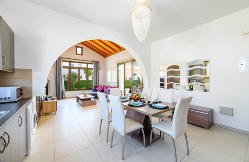 Ayia Thekla Ski Chalet | Kymma Bungalow #2 - A lovely 3-bedroom bungalow