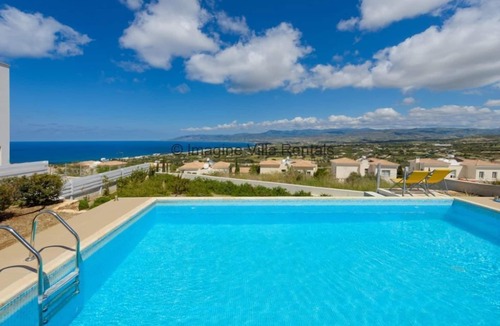Latchi Apartment | Latchi Esprit Villa EV21 - a villa that sleeps 6 guests in 3 bedrooms