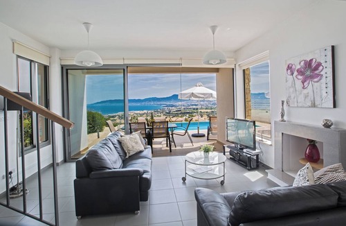 Latchi Villa | Latchi Holiday Villa EV21