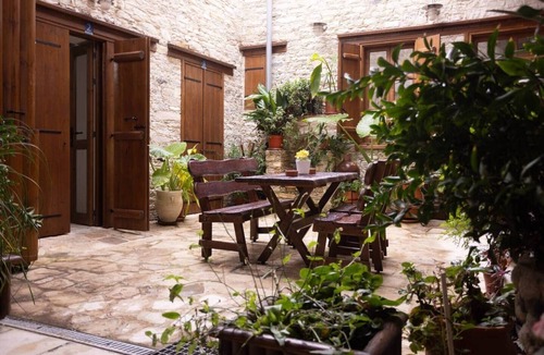 Pano Lefkara Apartment | Lazaros Stonehouse (Room2)