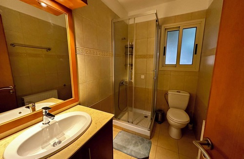Pyla Villa | Lefkada villa, 4b, only 100m from the sea. nFully furnished and air-conditioned