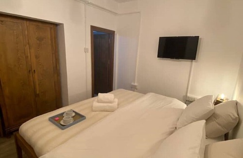 Cape Greko Bed & Breakfast | Lenta - Old Town EnSuite w/Free Wifi