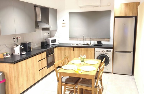 Vasa Koilaniou House | Light garden 2-bedroom lux house perfect for relaxing time