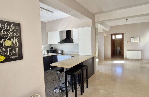 Pervolia Villa | LIMONIA - Large beach house by Blue Flag beach accommodating 12 +