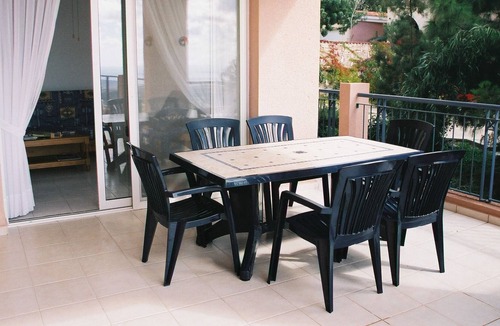 Tala Apartment | Lovely Secluded Apartment with WIFI on Exclusive Complex with Gardens & Pool