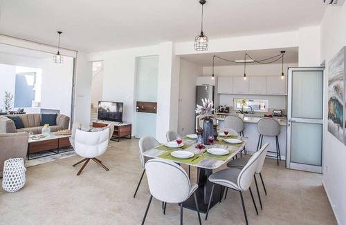 Protaras Villa | Lovely villa perfect for families, great location