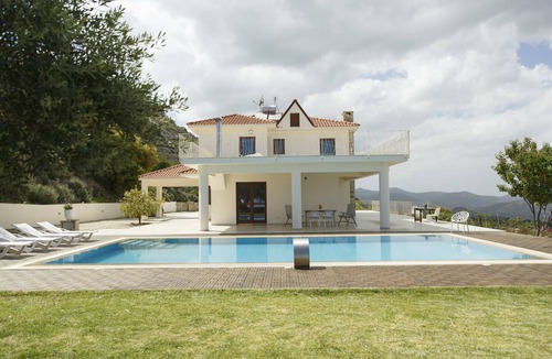 Pano Lefkara House | LUIMAR VILLA & EVENTS VENUE