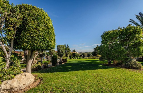 Choirokoitia Villa | Luxurious Mountain View 6-bedroom villa in historical Choirokidia