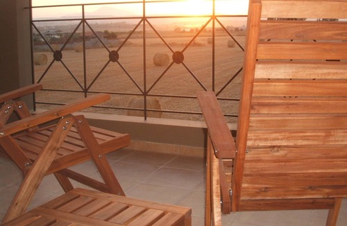 Kiti Apartment | Luxury 2 bedroom apartment with WIFI