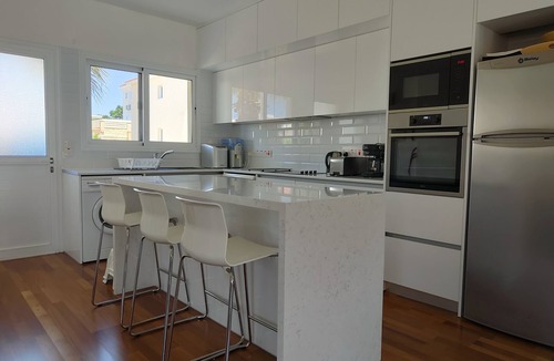Ayia Marina Chrysochous Villa | Luxury 2 bedroom Villa with Heated* Pool. n