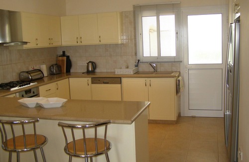 Latchi Villa | Luxury 3 Bedroom Beach Villa with heated* pool. Sat/Sun check in/out only *extra
