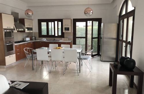 Kyrenia District House | Luxury 4 Bedroom, 3 Bathroom Mediterranean Villa in Lapta minutes from the Sea