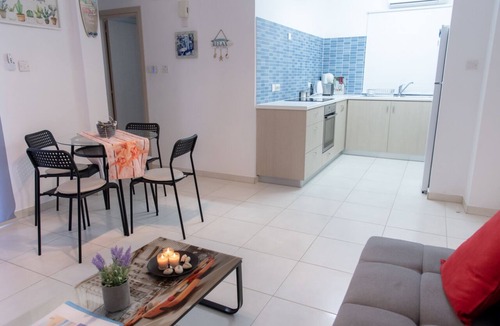 Oroklini Apartment | Luxury Self-Catering Apartments with Heated Pool