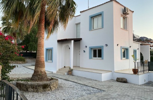 Arapkoy Villa | Luxury villa with fantastic sea and mountain views. Large private pool and WIFI