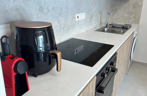 Egkomi Apartment | “Mari” Cozy Stay Near UNIC&Medical School