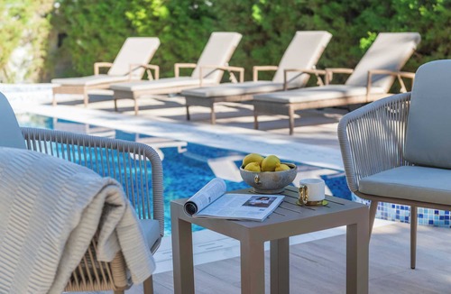 Potamos tis Germasogeias Apartment | Modern Studio Suite w/Balcony & Queen Bed – Germasogeia Tourist Area, Limassol