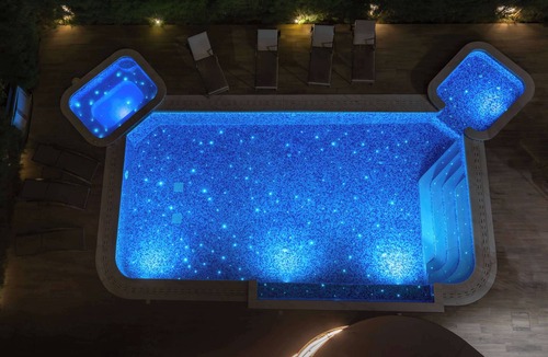Potamos tis Germasogeias Apartment | Modern Studio Suite w/Balcony & Queen Bed – Germasogeia Tourist Area, Limassol