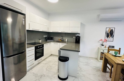 Geroskipou House | Modern Villa the Pearl, close to the beach and the centre of Paphos