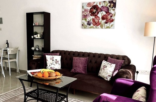 Karavas Apartment | Nature View Flat with Terrace in Kyrenia