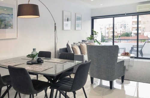Neapolis Apartment | NEAR BEACH (!) 2BR URBAN APARTMENT NEAR THE CITY CENTRE