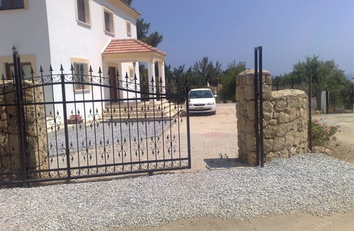 Karavas House | New Villa Kyrenia Northern Cyprus (Private Pool)