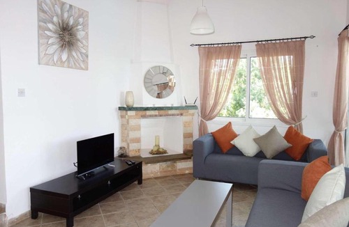 Latchi Villa | Niovella