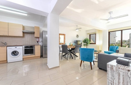 Ayia Napa Apartment | Nissi Beach Apartment 1 - 3 bedroom apartment close to Nissi Beach