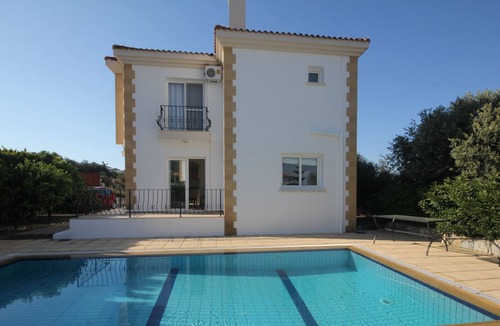 Karsiyaka Villa | Olive Tree Villa 3 Bedroom with private pool.