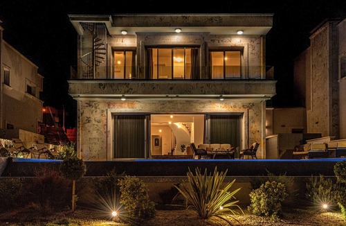 Kissonerga Villa | Olymp Villa A 3-bedroom Sea-Front Villa