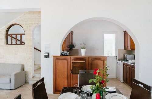 Latchi Villa | Palm Villa 2 with Private Garden & Pool - Close to the Beach & Ideal for Family/Group Holidays!